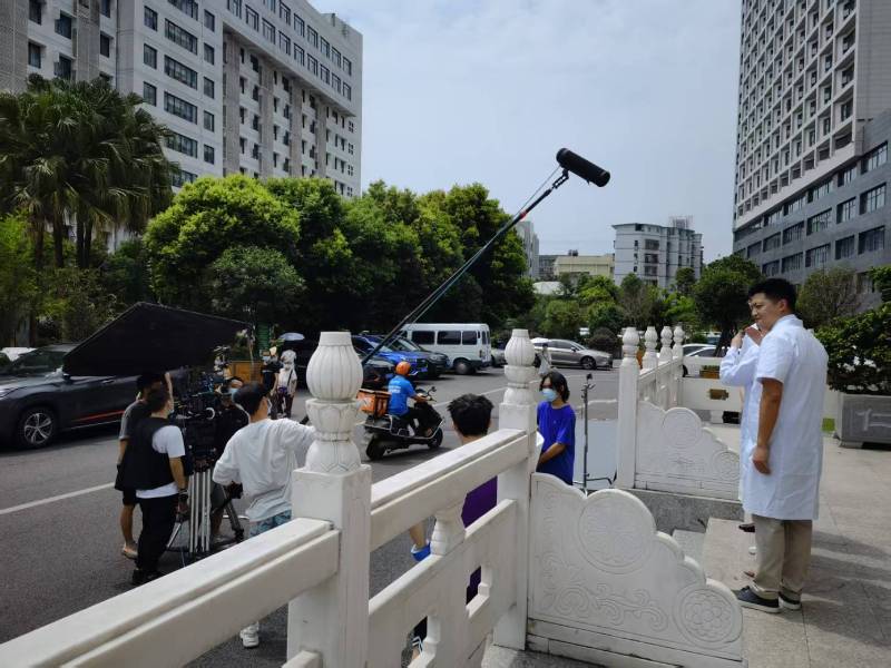 金堂县广告片拍摄公司低成本实现高规格制作的诀窍